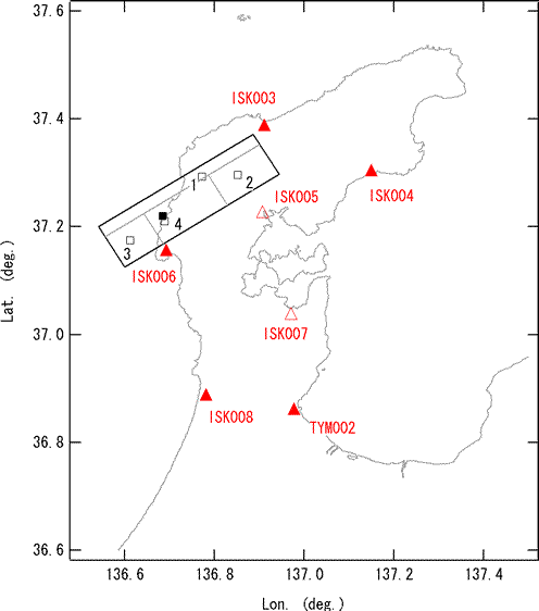 図-1　インバージョンで仮定した断層面と観測点の位置