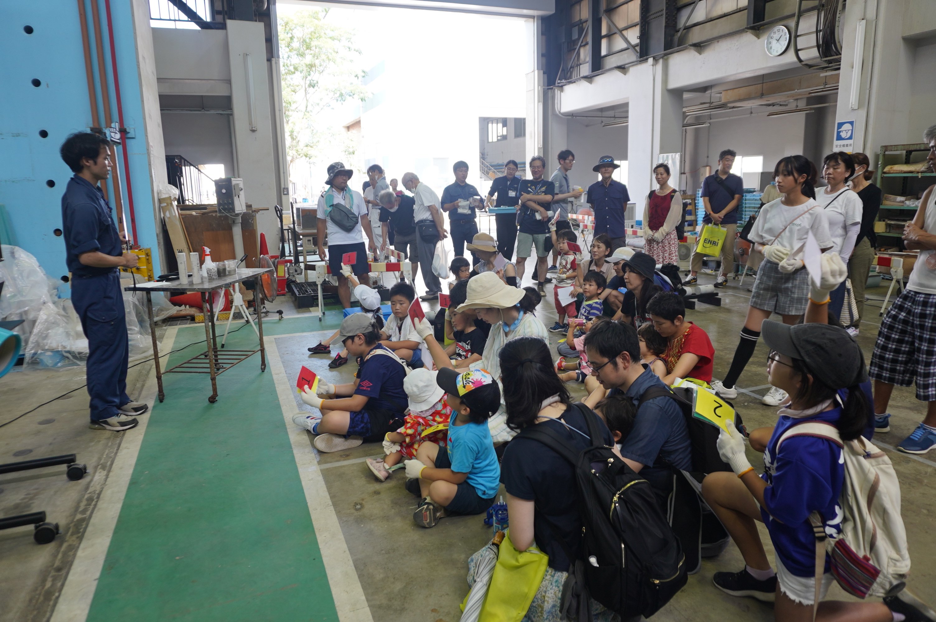 地震被害のパネル展示等