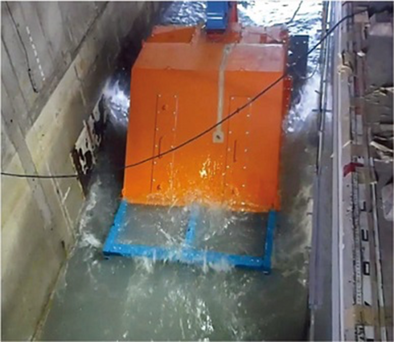 Large Hydro-Geo Flume (LHGF):image4