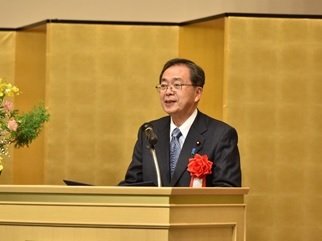 img:Greetings of Minister Saito