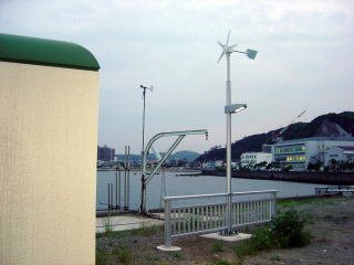 風力照明支柱(港空研構内)の画像